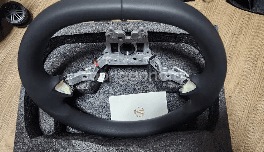 모델3 하이랜드 순정핸들--0