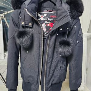 무스너클 붐버자켓 팝니다.xs