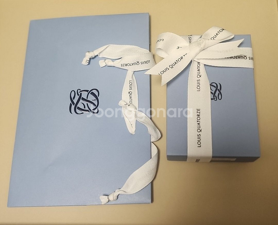 [선물포장0쇼핑백0]루이까또즈-여성 하트컬렉션 퀼팅 카드지갑 핑크--0