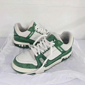 루이비통 스니커즈 트레이너 7사이즈