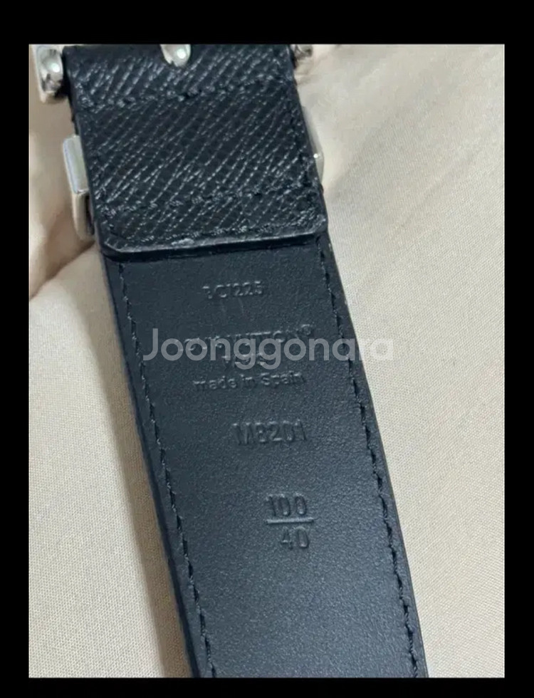 루이비통 남성 벨트--1