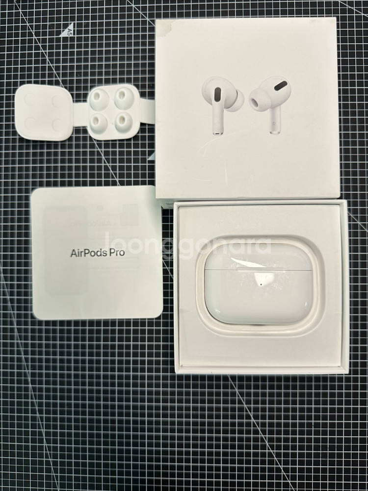 애플 에어팟 프로 1세대 풀박스입니다--0