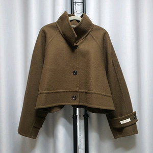 atwr 어센틱워드로브 카멜 하프넥 핸드메이드 코트