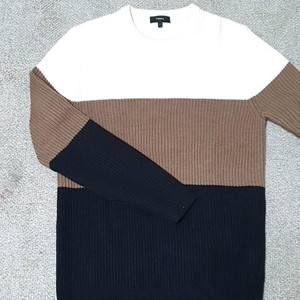 띠어리 남성용 울니트 판매해요