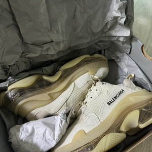 발렌시아가 트리플s 36