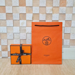 [정품]에르메스 쇼핑백+박스+리본 SET,에르메스 지갑
