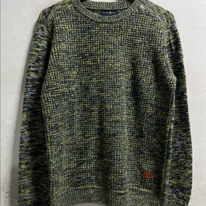 100 써스데이아일랜드 니트