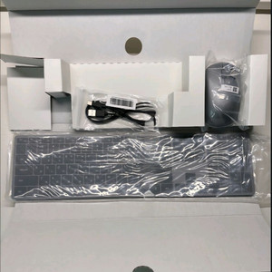 삼성 무선(블루투스, USB) 배터리 내장형 메탈 키보드+마우스 팝니다