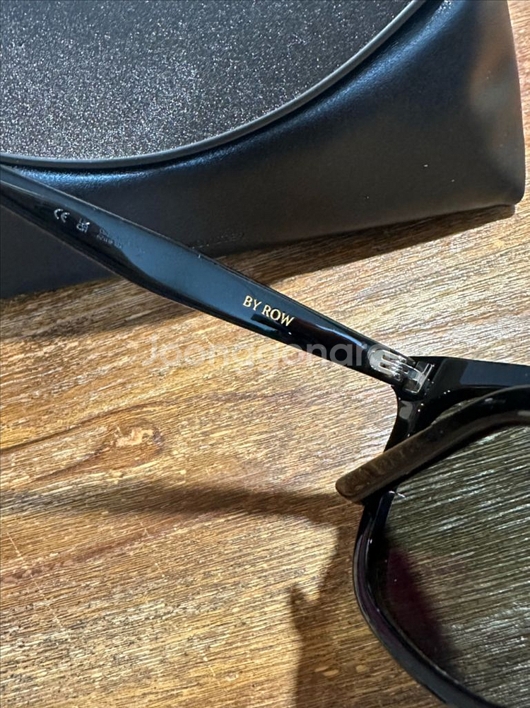 젠틀몬스터 바이 로우 01 블랙 선글라스--3