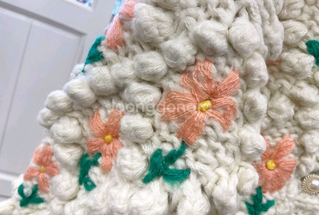 새상품]꽃자수 가디건 사이즈 프리~66--5