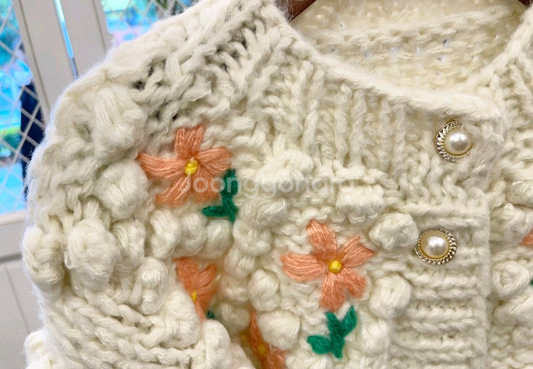 새상품]꽃자수 가디건 사이즈 프리~66--6