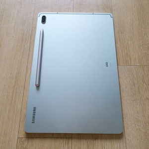 부산 갤럭시 탭 S7 FE 12.4인치 와이파이 + S펜 팝니다.
