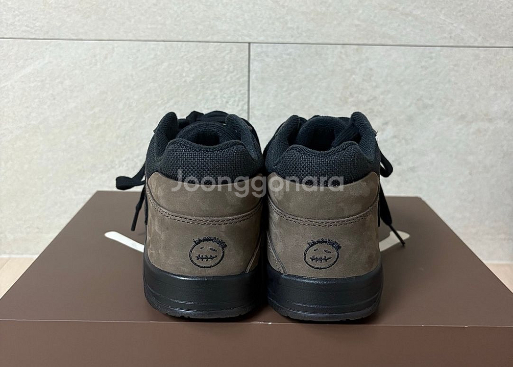 조던X트래비스 스캇 점프맨--4