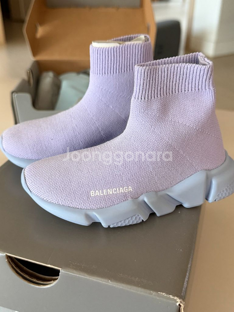 발렌시아가 키즈 스피드러너 23-25 사이즈--0