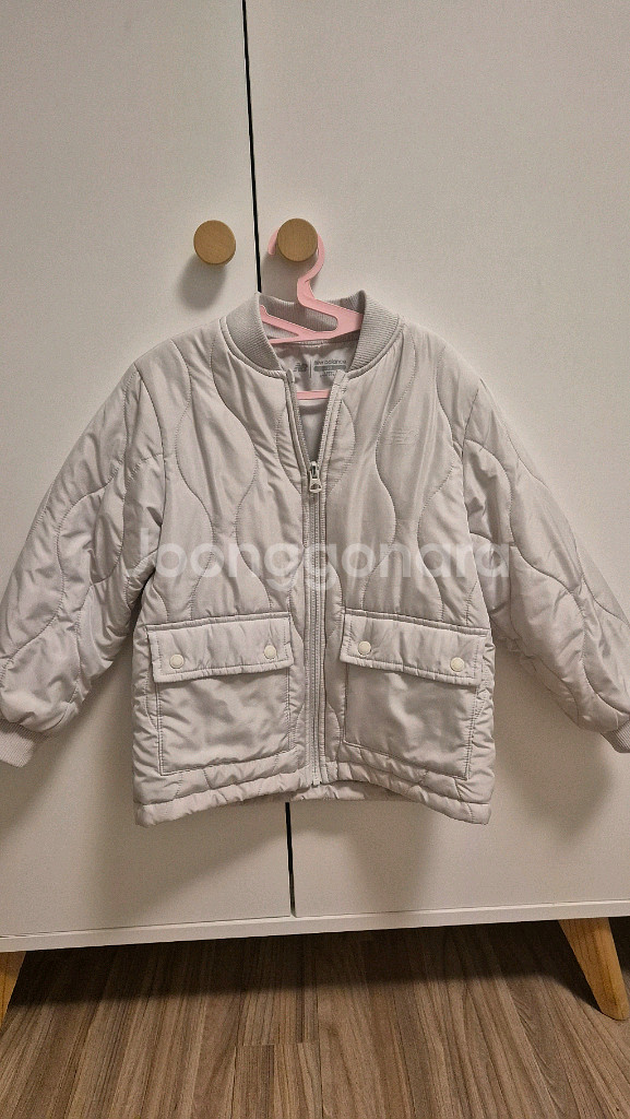 남아 120사이즈 (뉴발란스키즈 경량패딩&점퍼, 아이더키즈 바람막이, 블루독 티셔츠 외 일괄)--1