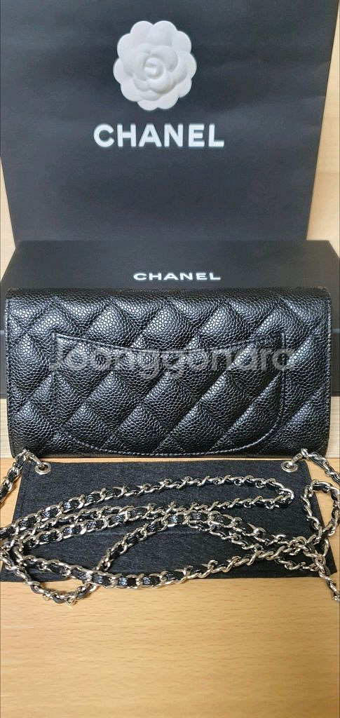 (미사용)샤넬 캐비어 장지갑 새상품급 정품(감정O)구찌프라다루이비통디올고야드셀린느보테가생로랑--1