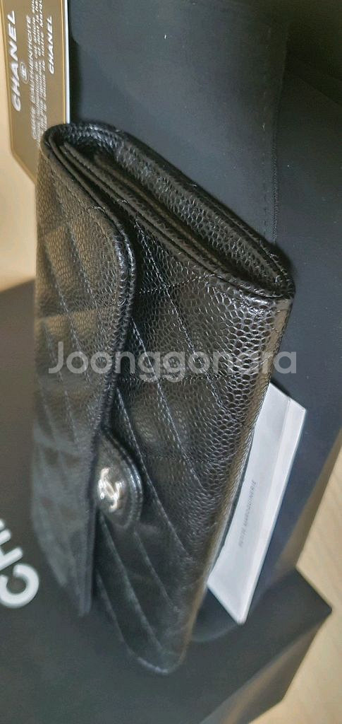 (미사용)샤넬 캐비어 장지갑 새상품급 정품(감정O)구찌프라다루이비통디올고야드셀린느보테가생로랑--5
