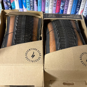 패스파인더 타이어 팝니다 700 47c