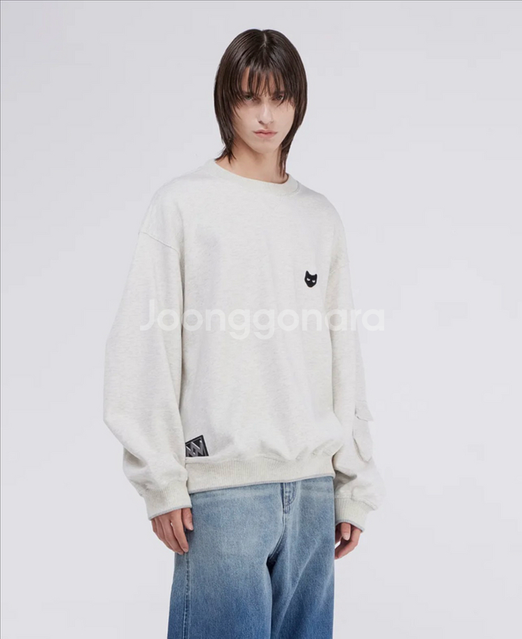 [새상품] 지제로 송지오 슬리브 포켓 팬서 맨투맨 M--0