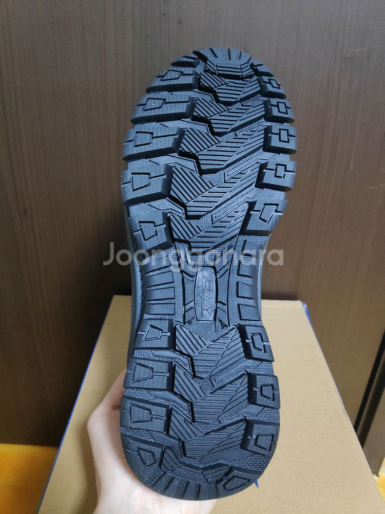 (새상품)270 등산화 트레킹화 프로월드컵--5