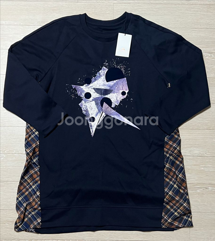 [새상품] 씨(SI) 라운드넥 배색 프린트 티셔츠 77--3