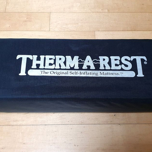 써머레스트 지라이트솔