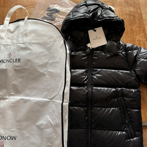 몽클레어 여성 패딩 점퍼