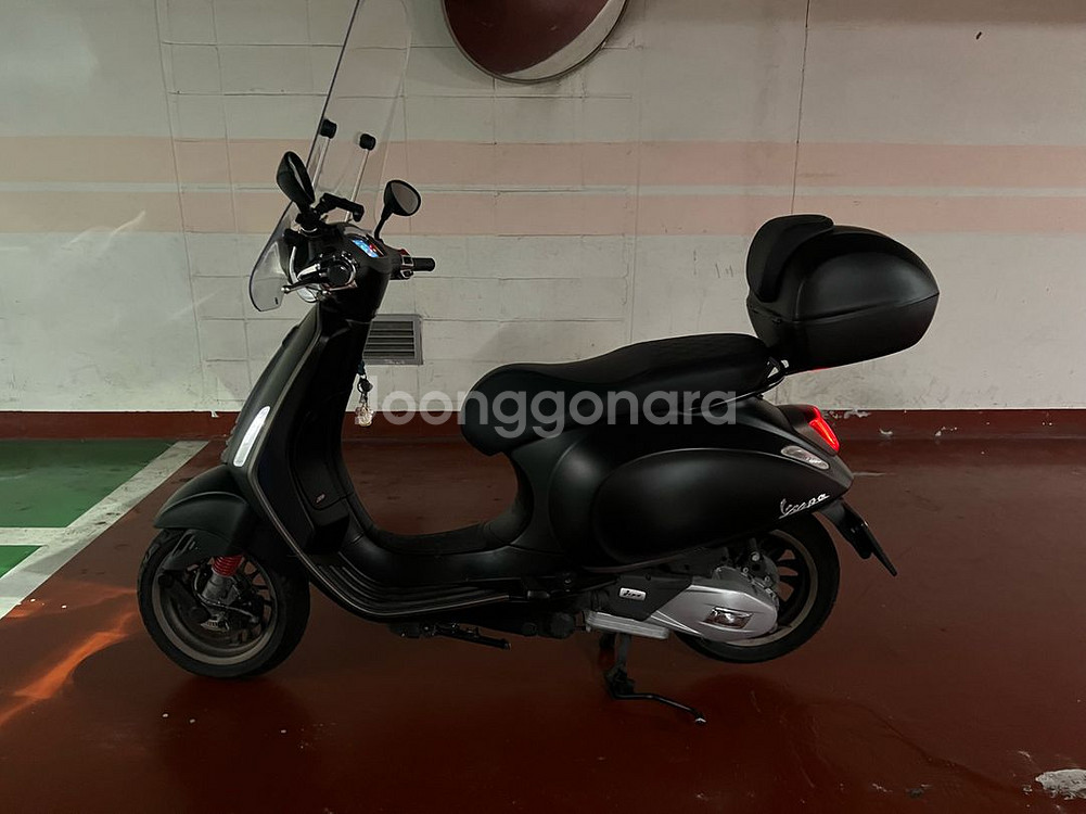 베스파 스프린트s 125 tft 무광 블랙 22년식--1