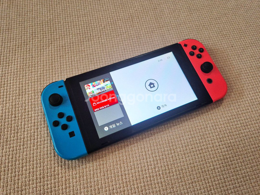 닌텐도스위치 2017버전 박스(액정필름,정품파우치)--3