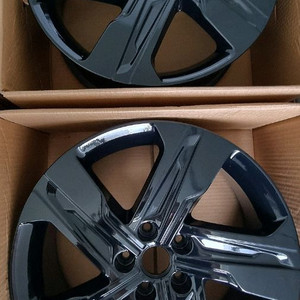 19인치 쏘렌토 MQ4 순정휠