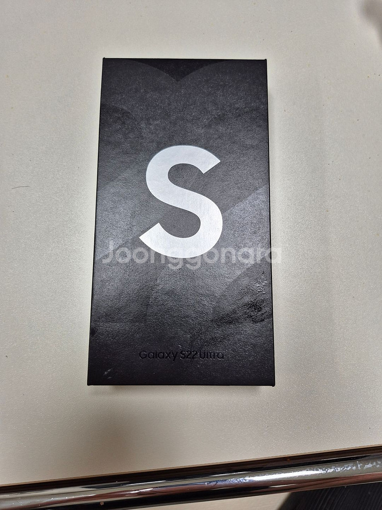갤s22울트라 화이트 판매합니다--0