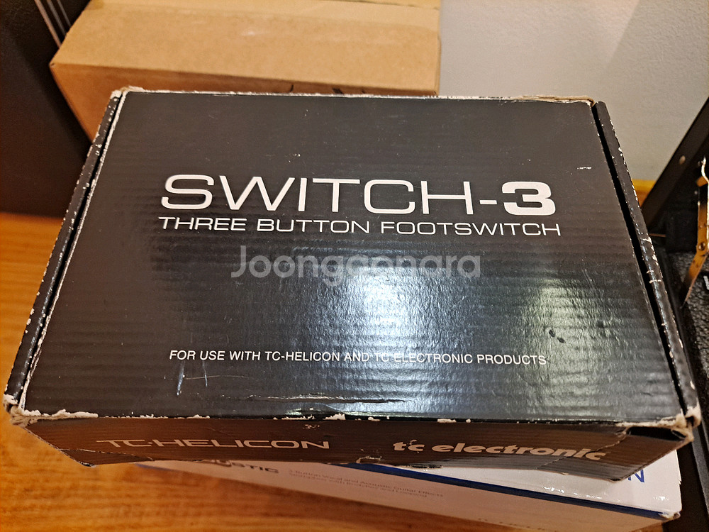 TC Helicon 보이스라이브 어쿠스틱 풋스위치 세트--6