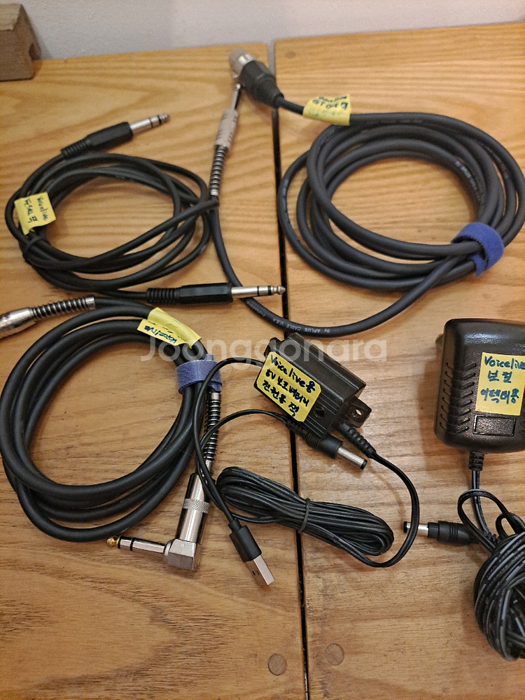 TC Helicon 보이스라이브 어쿠스틱 풋스위치 세트--4