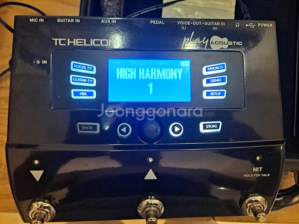 TC Helicon 보이스라이브 어쿠스틱 풋스위치 세트--3