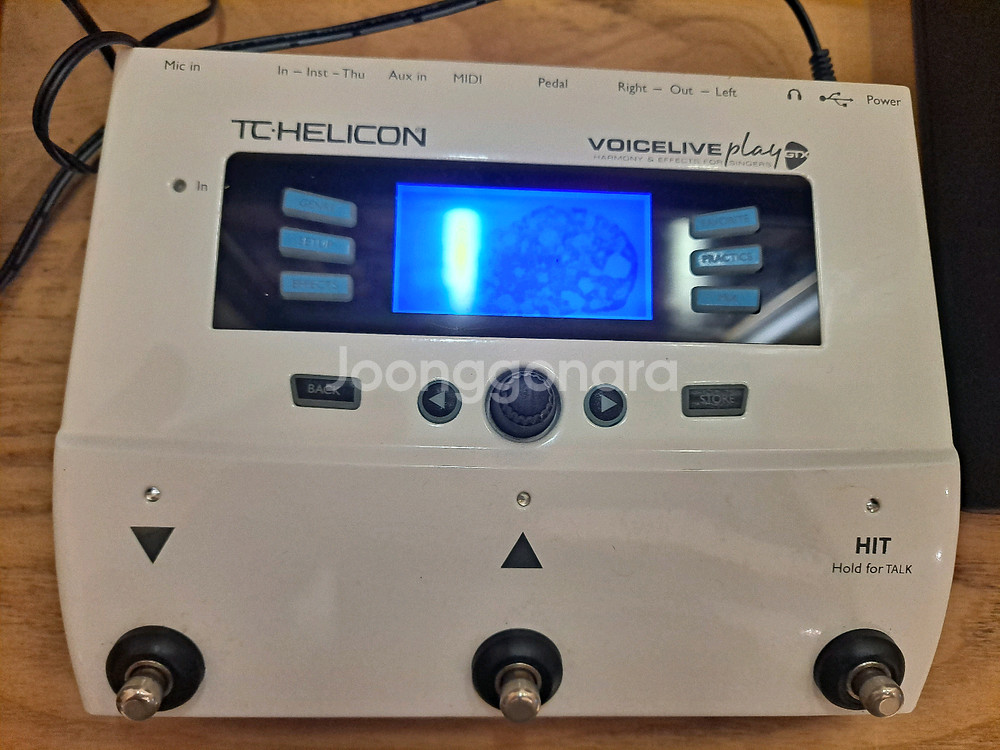 TC Helicon 보이스라이브 어쿠스틱 풋스위치 세트--8