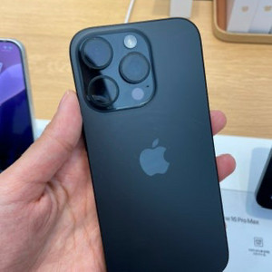 아이폰 16프로맥스 >> 다운그레이드 희망