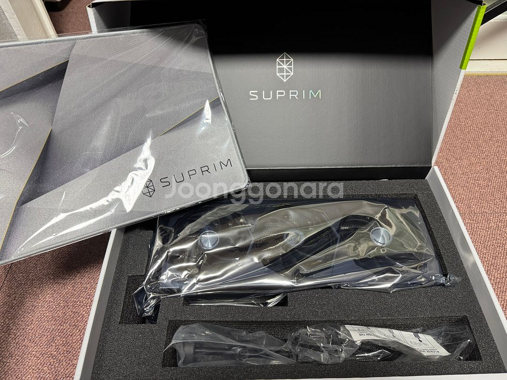 RTX 4090 SUPRIM X 그래픽카드--7