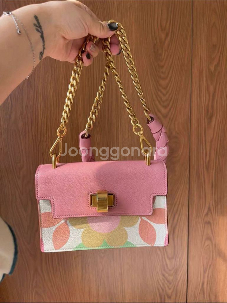 미우미우 꽃무늬 크로스백--0