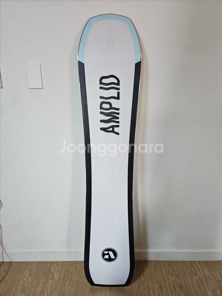 앰플리드 싱귤러 데크 2324시즌 149 판매합니다--0