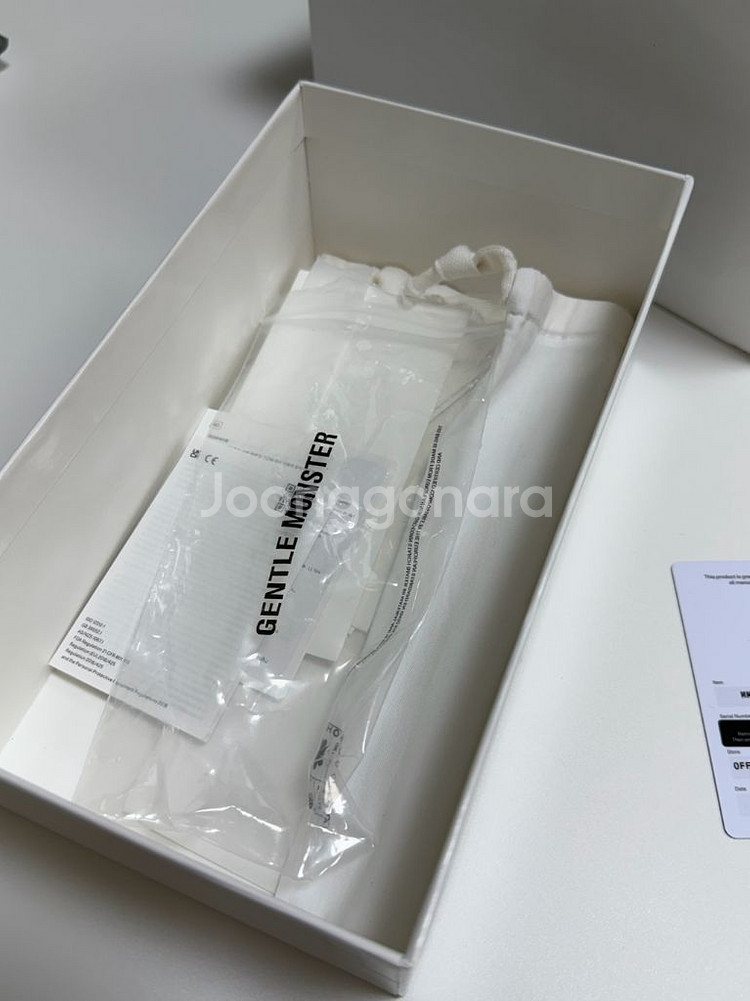 마르지엘라 젠틀몬스터 선글라스 107레더--4