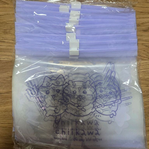 치이카와 먼작귀 지퍼백 새상품