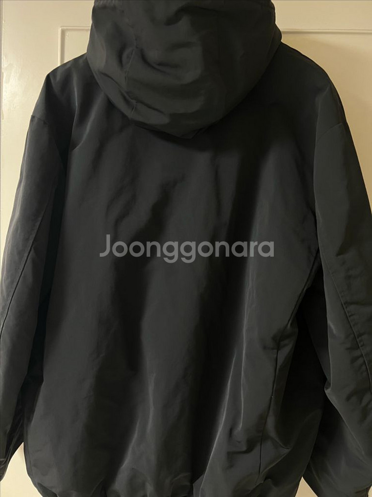 유니클로 질샌더 하이브리드 파카--1