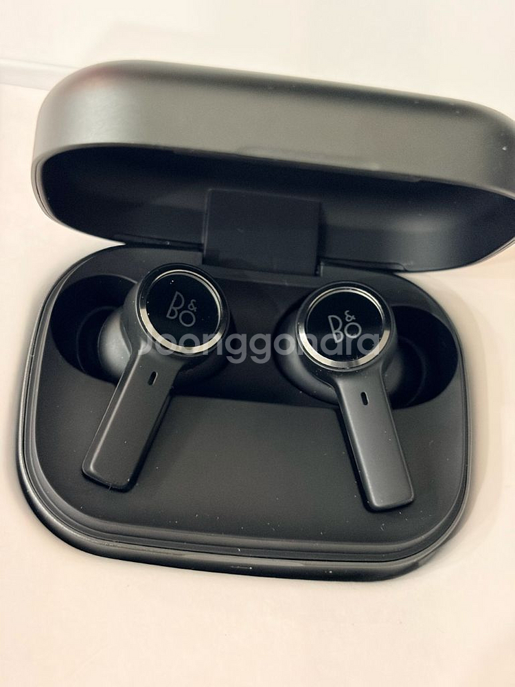 뱅앤올룹슨 ex블랙--1