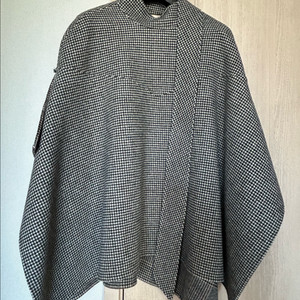 핸드메이드울 체크 케이프코트