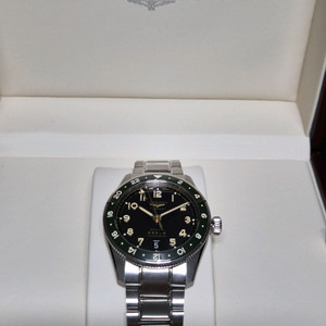 론진 스피릿 줄루타임 39mm GMT시계 그린 풀구성