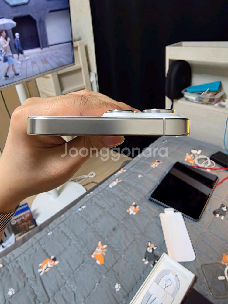 아이폰 16 프로 맥스 화이트 256GB--2