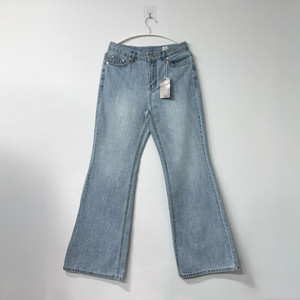 새제품 FRIC 프릭 세미부츠컷 롱 데님 M