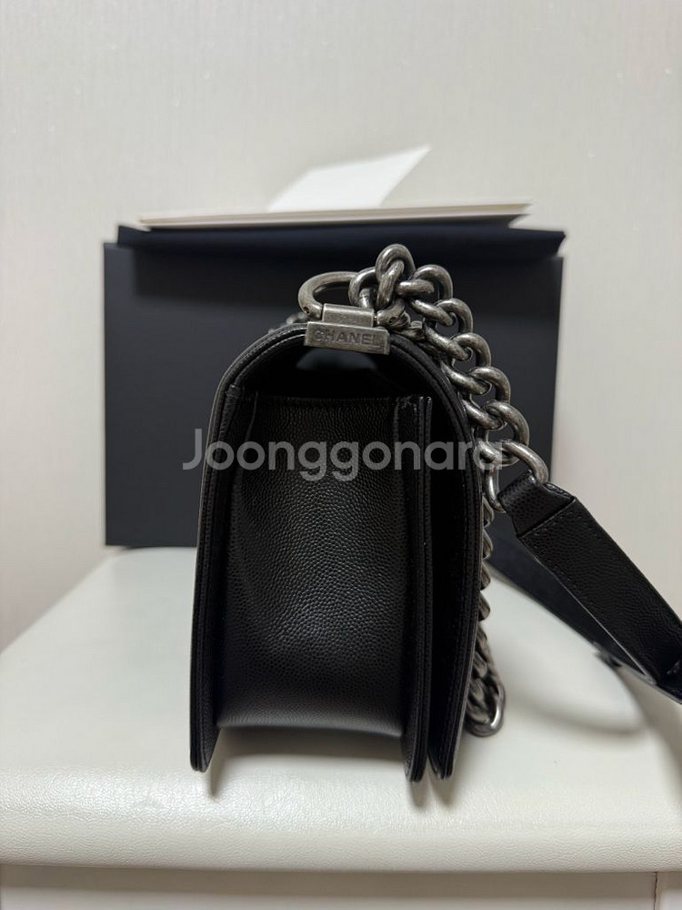 샤넬 보이백 미듐(내장칩/은장)--6