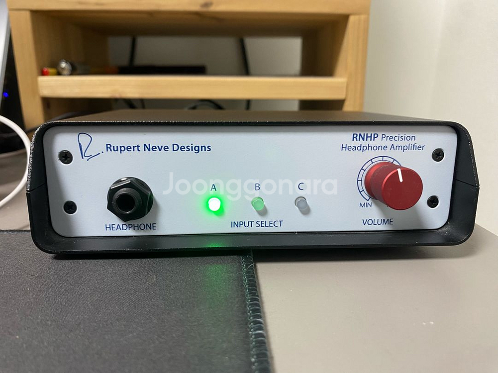 rnhp neve 헤드폰 앰프 팝니다--2