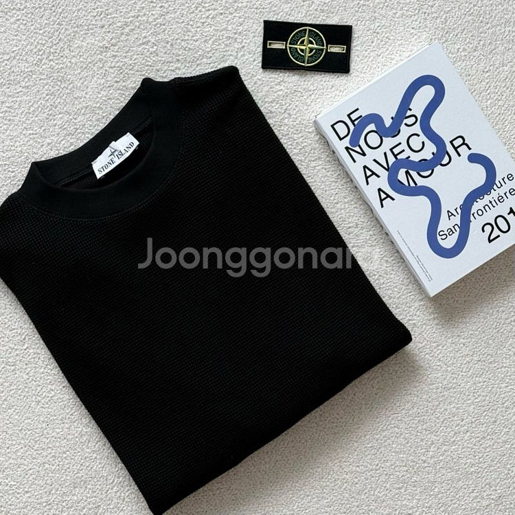 스톤아일랜드 맨투맨 새상품--3